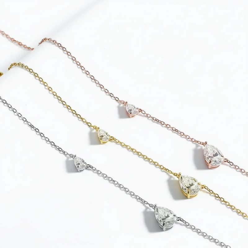 สร้อยคอ Aylin